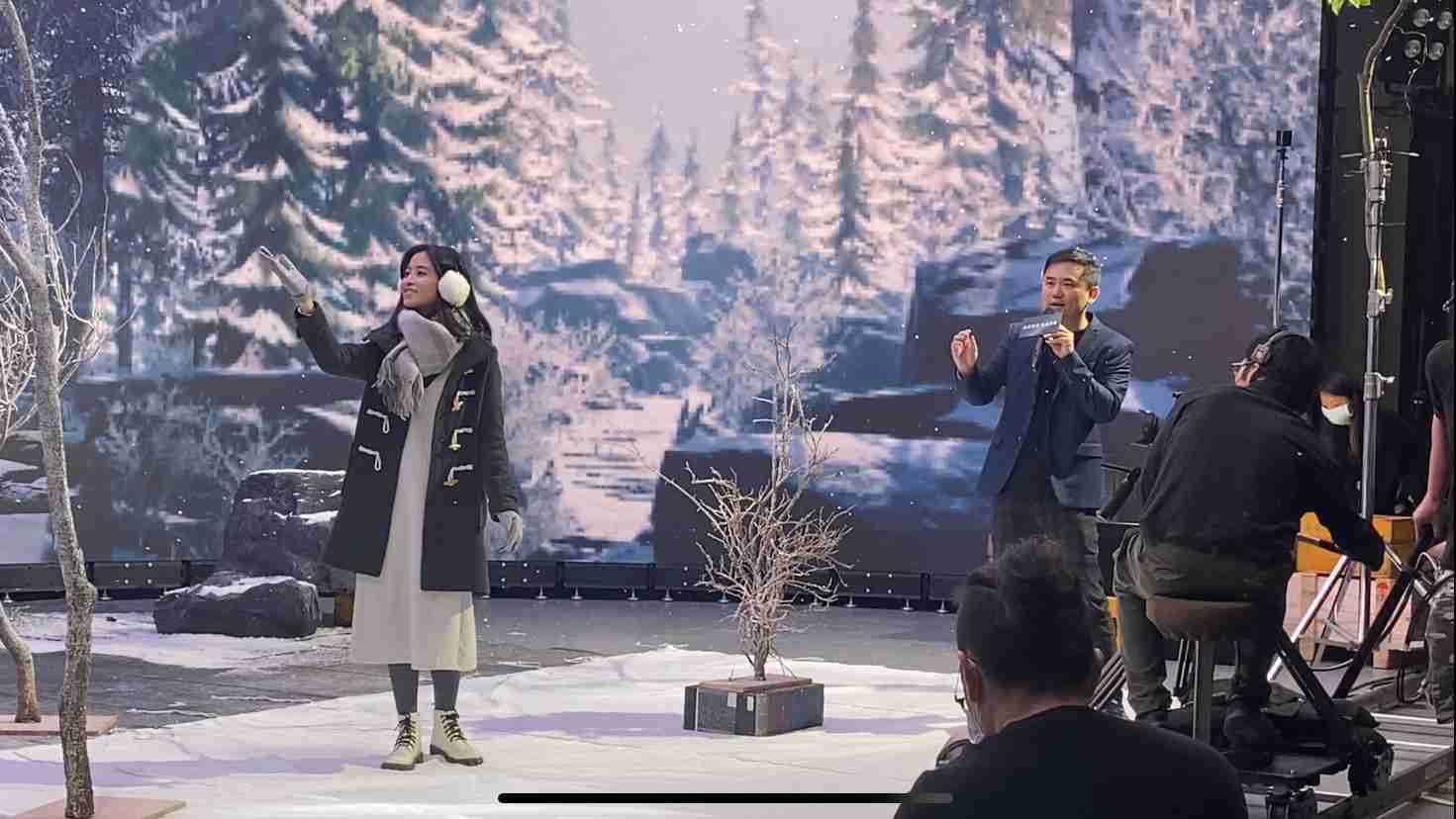 z6尊龙以ALED先进显屏技术，，，与金马奖视觉特效团队“再现影像”携手合作打造LED虚拟摄影棚，，提供沉浸式表演体验，，，并精简拍摄成本与时间